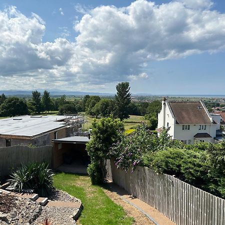Offa'S Lodge Family Home Quiet Area With Sea Views Prestatyn Exteriör bild