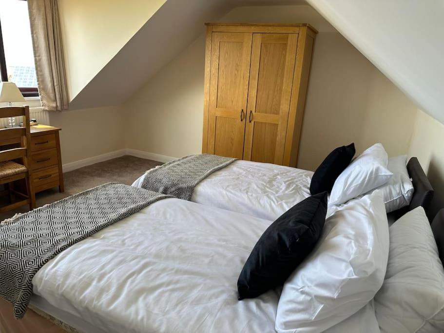 Offa'S Lodge Family Home Quiet Area With Sea Views Prestatyn Exteriör bild
