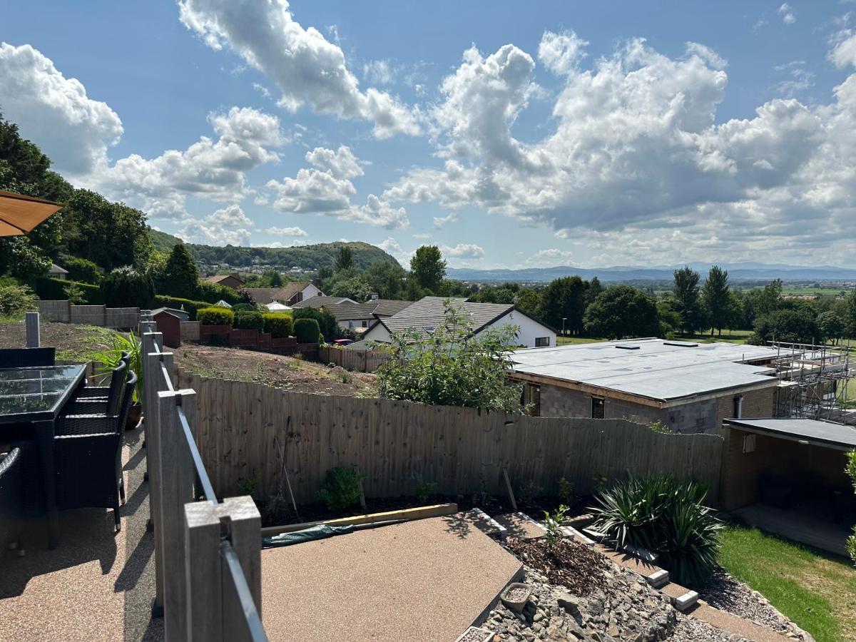 Offa'S Lodge Family Home Quiet Area With Sea Views Prestatyn Exteriör bild