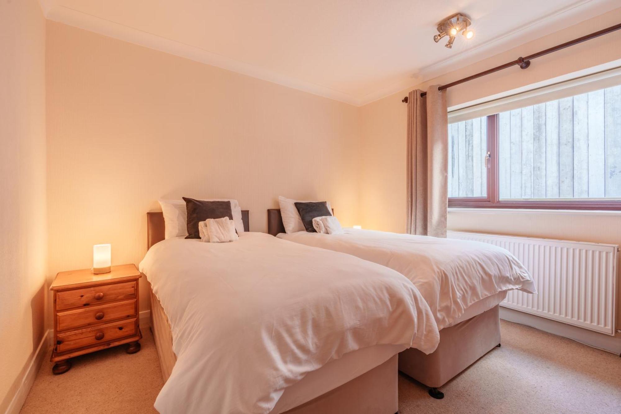 Offa'S Lodge Family Home Quiet Area With Sea Views Prestatyn Exteriör bild